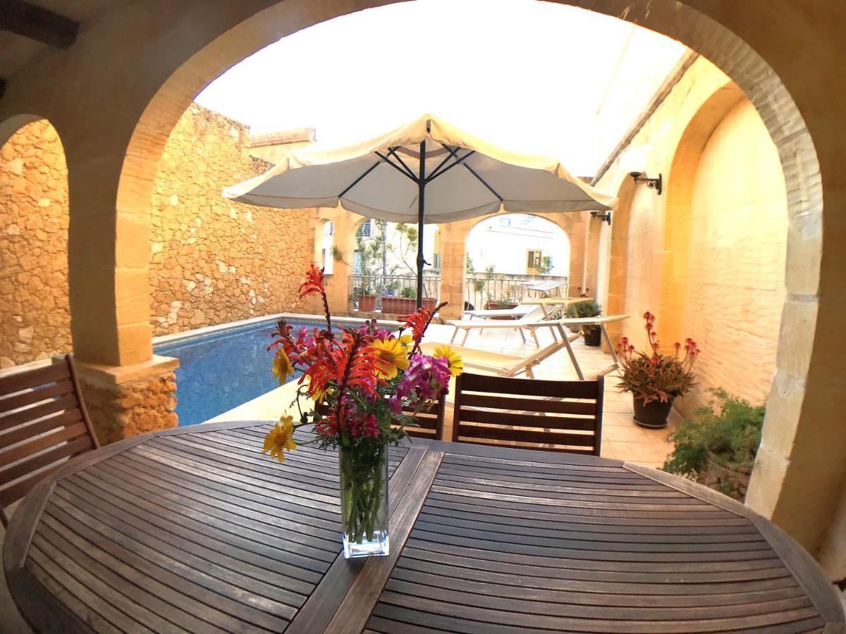 Ad Hoc B&B Il-Pergla Luaran gambar