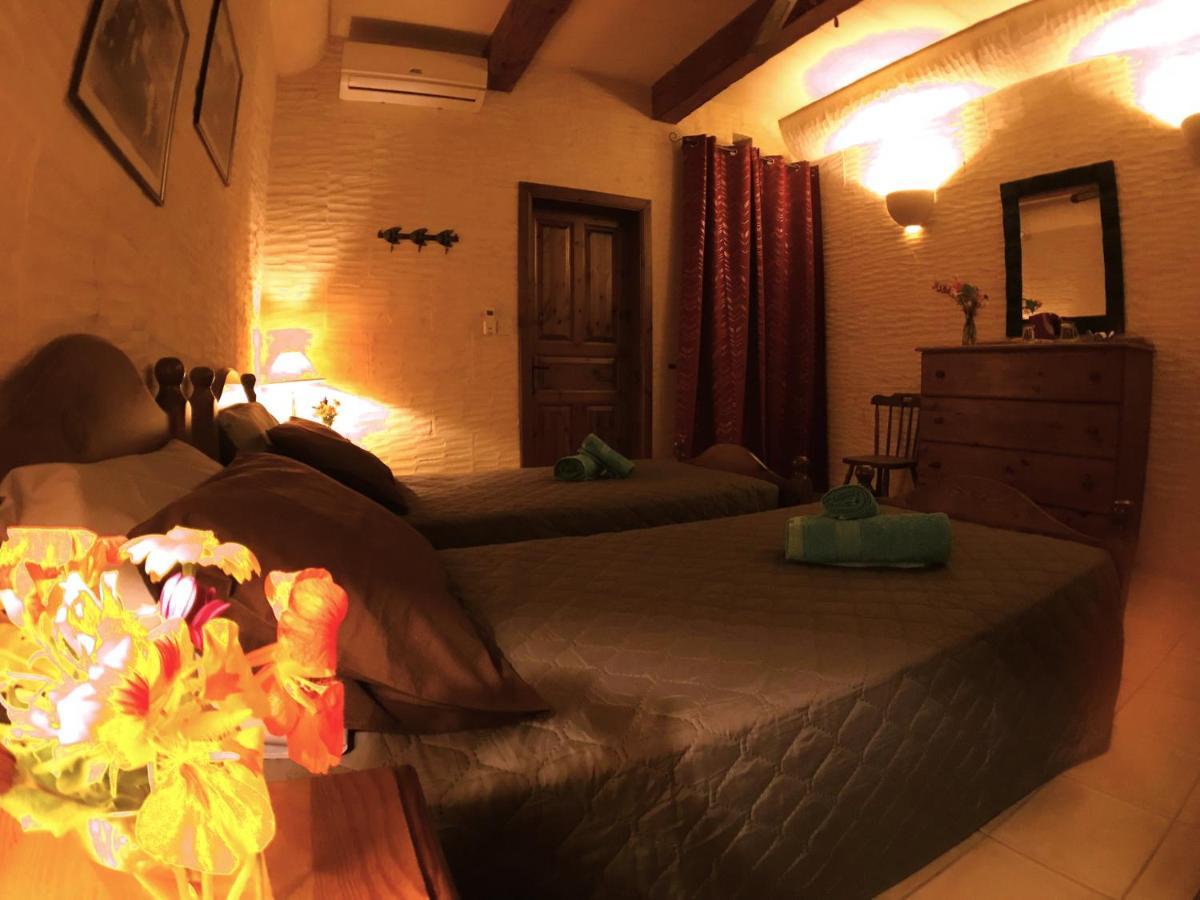 Ad Hoc B&B Il-Pergla Luaran gambar